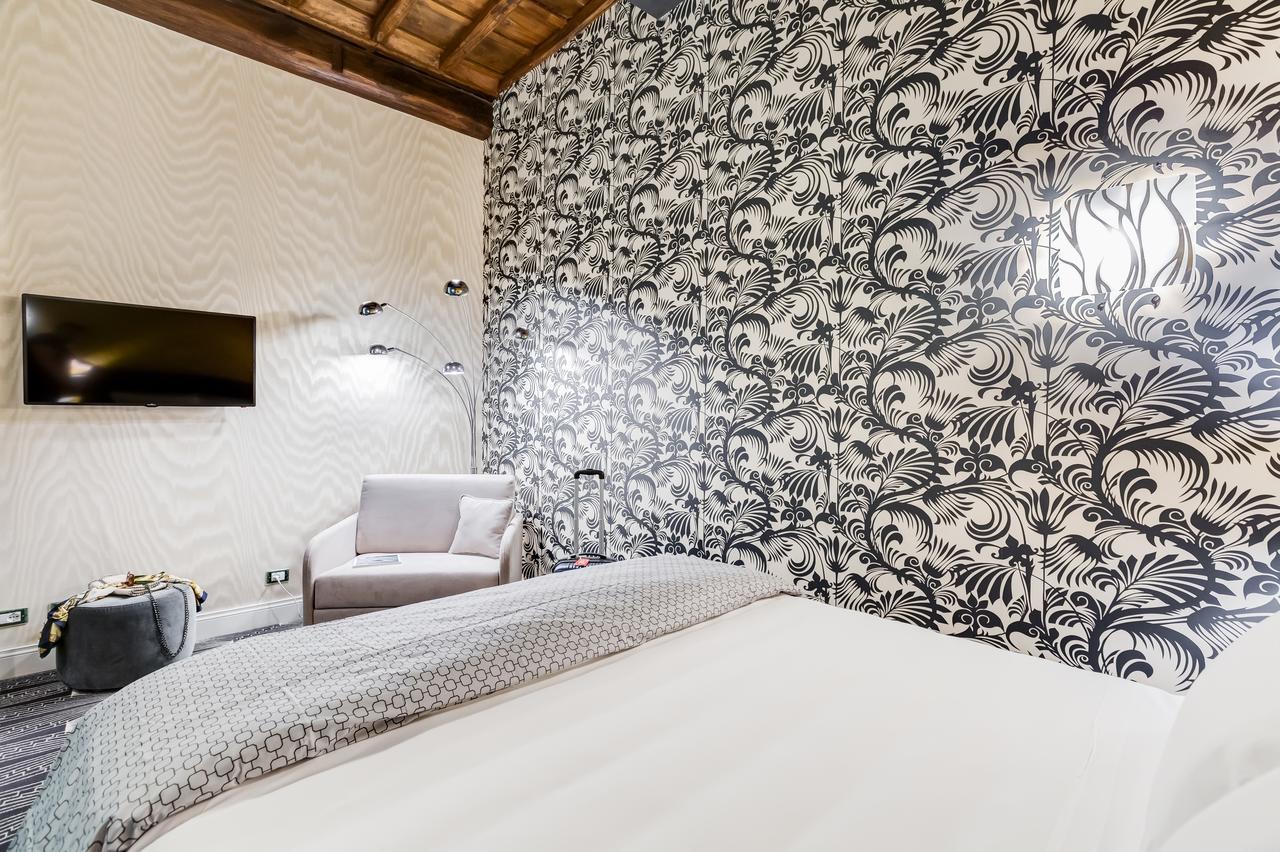 The French Suites By Oneup Hospitality Rome Exterior photo